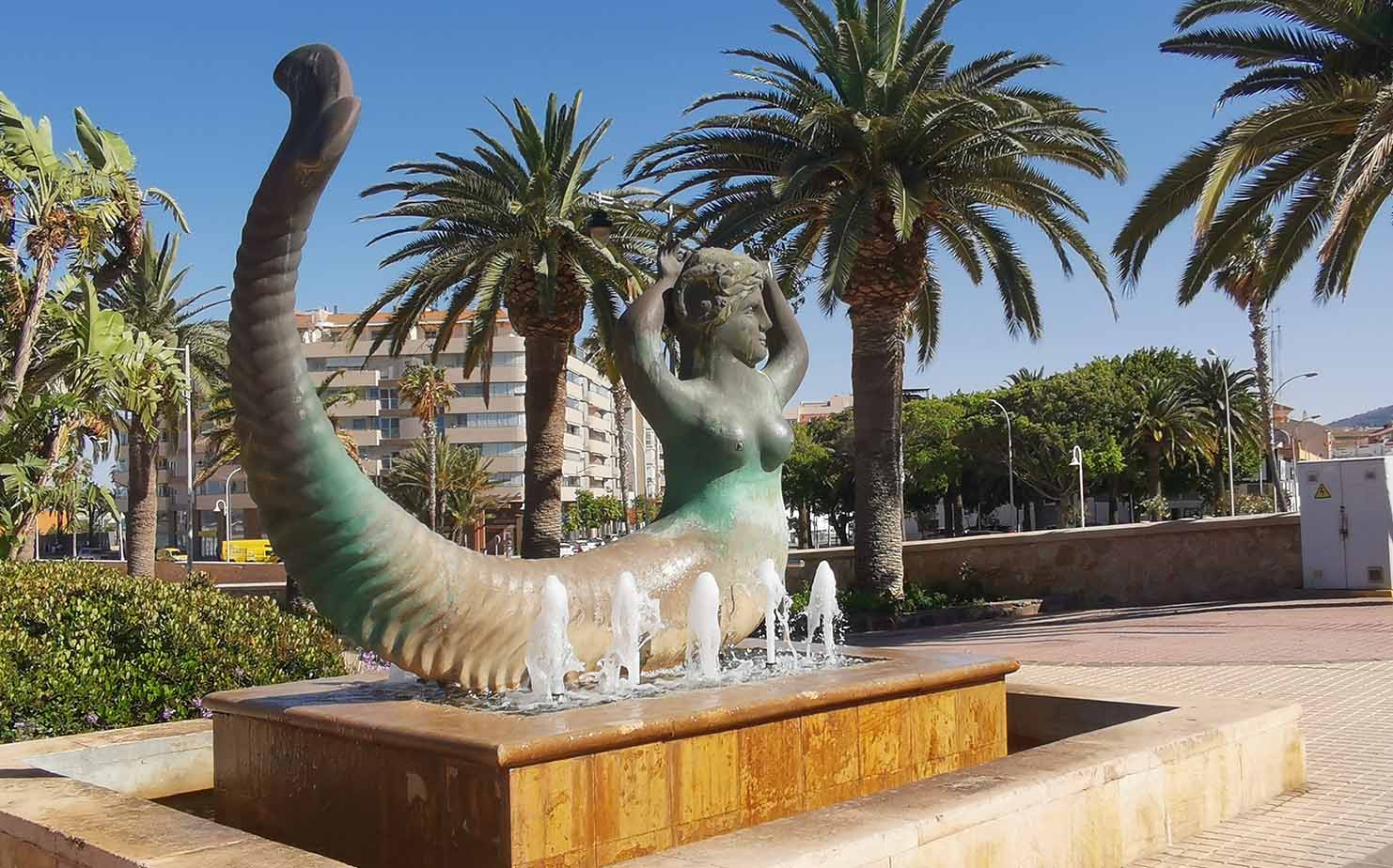 A big, bold slider for your homepage.